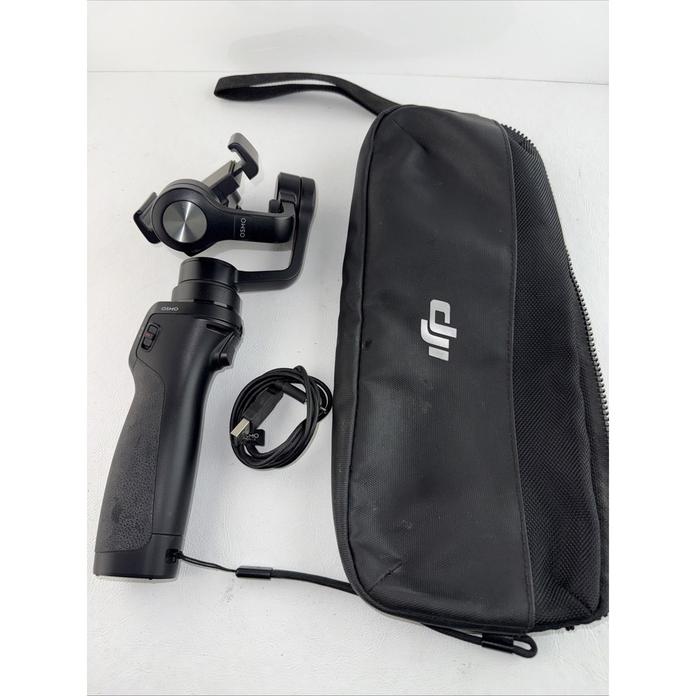 DJI Osmo Mobile Zenmuse ZM01 Gimbal w/ Battery & Pouch โ Gently Used